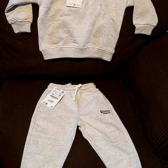 Zara Kids tobblers boys & girls clothes & girls shoes/ boots - Picture 14 of 16